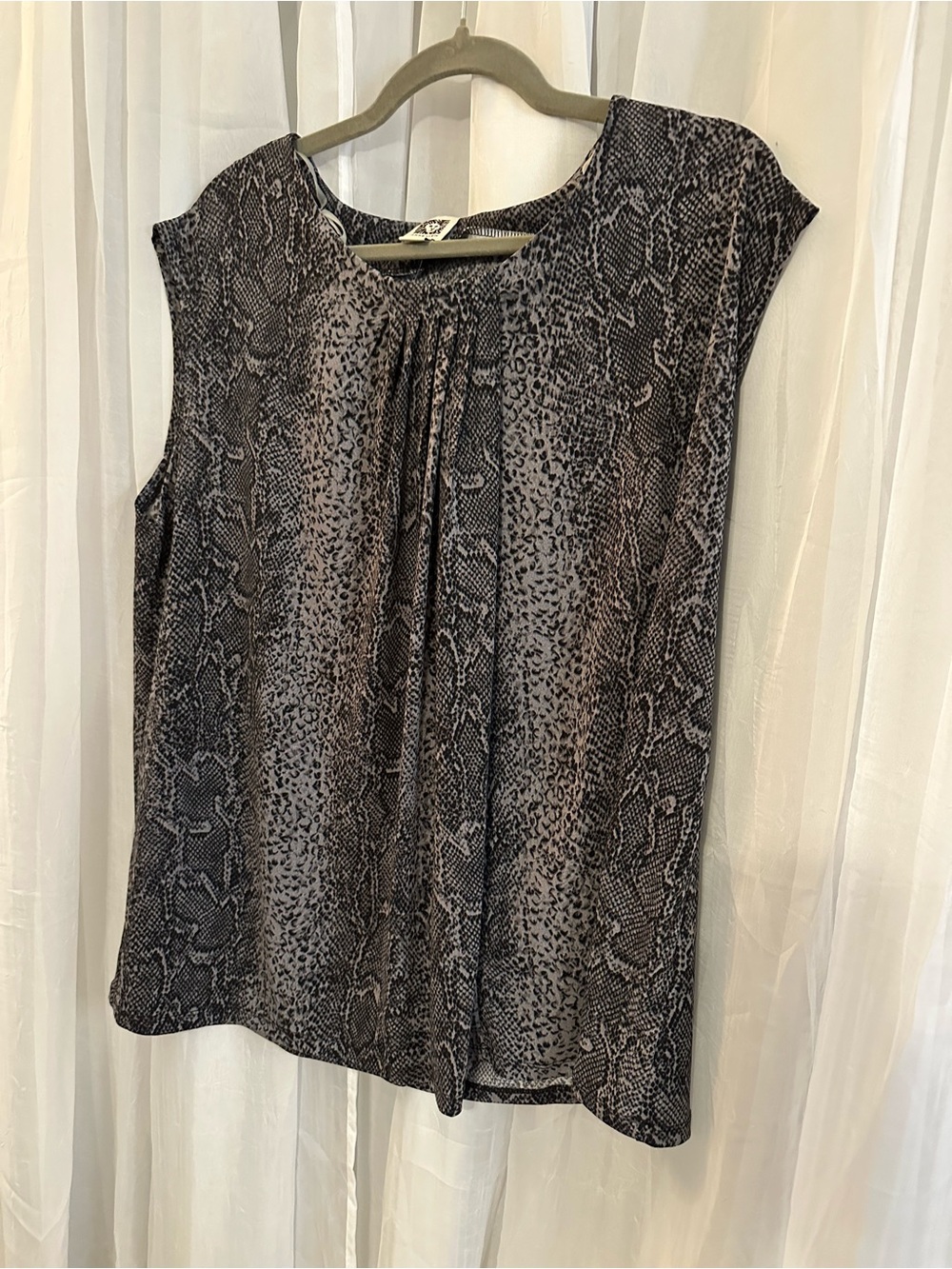 Black and Gray Snake Print Sleeveless Top - Picture 2 of 5